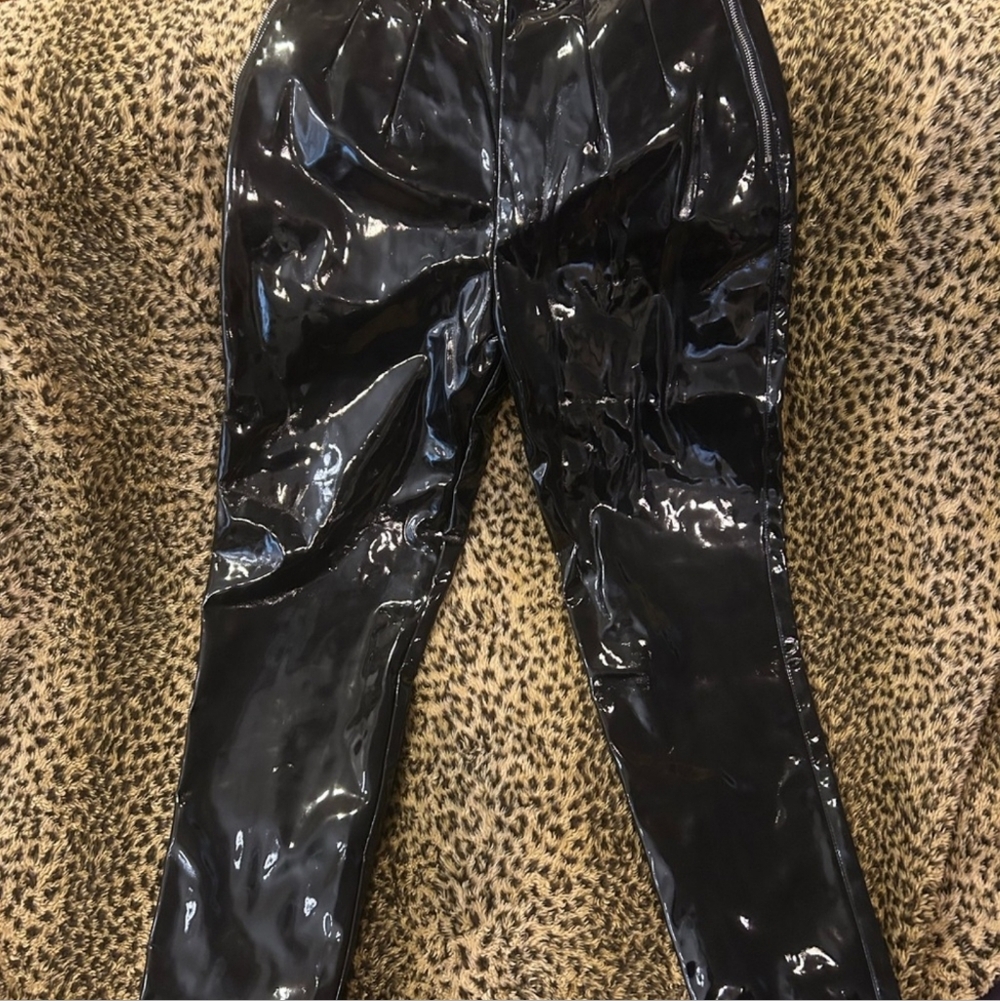 Vixen by Micheline Pitt Black Vinyl Miss Kitty Cigarette pants size L
